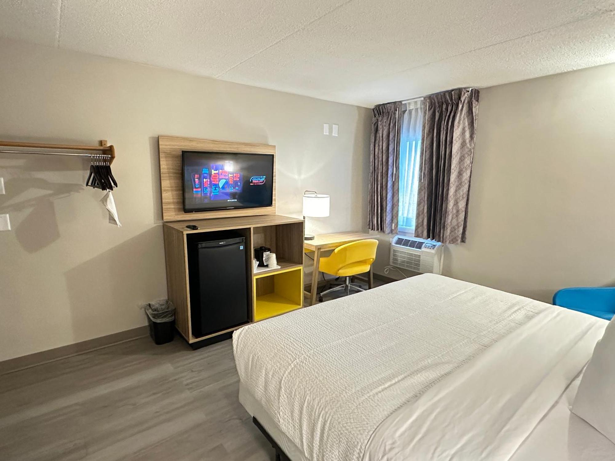 Days Inn By Wyndham Mandan Bismarck Area Exterior foto